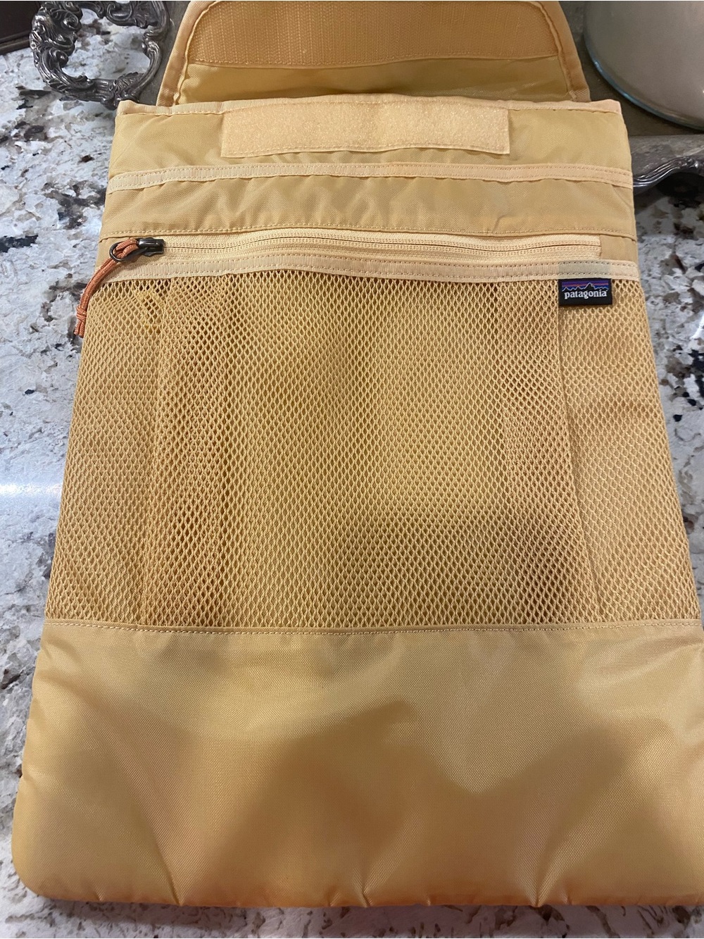 Patagonia Refugio
Daypack Laptop sleeve